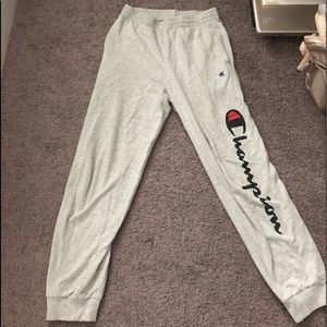 grey sweatpants